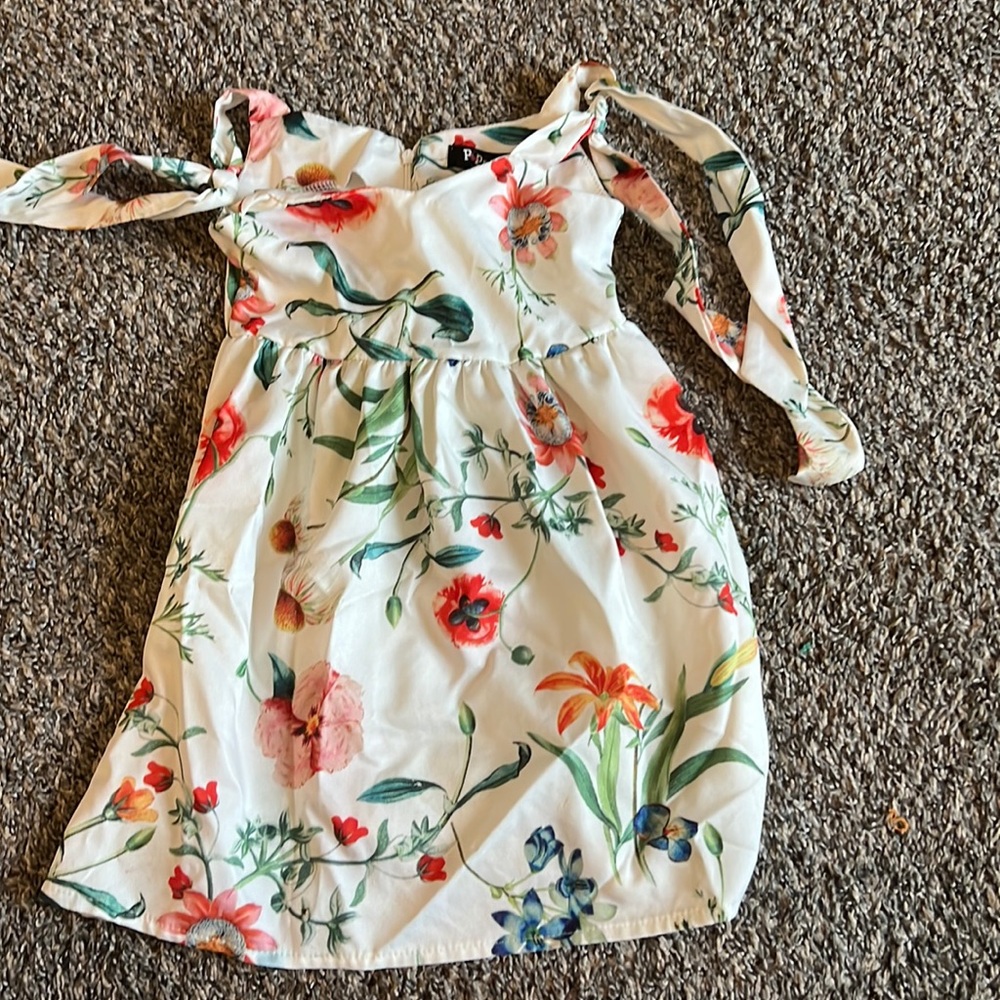 Pretty satin floral dress